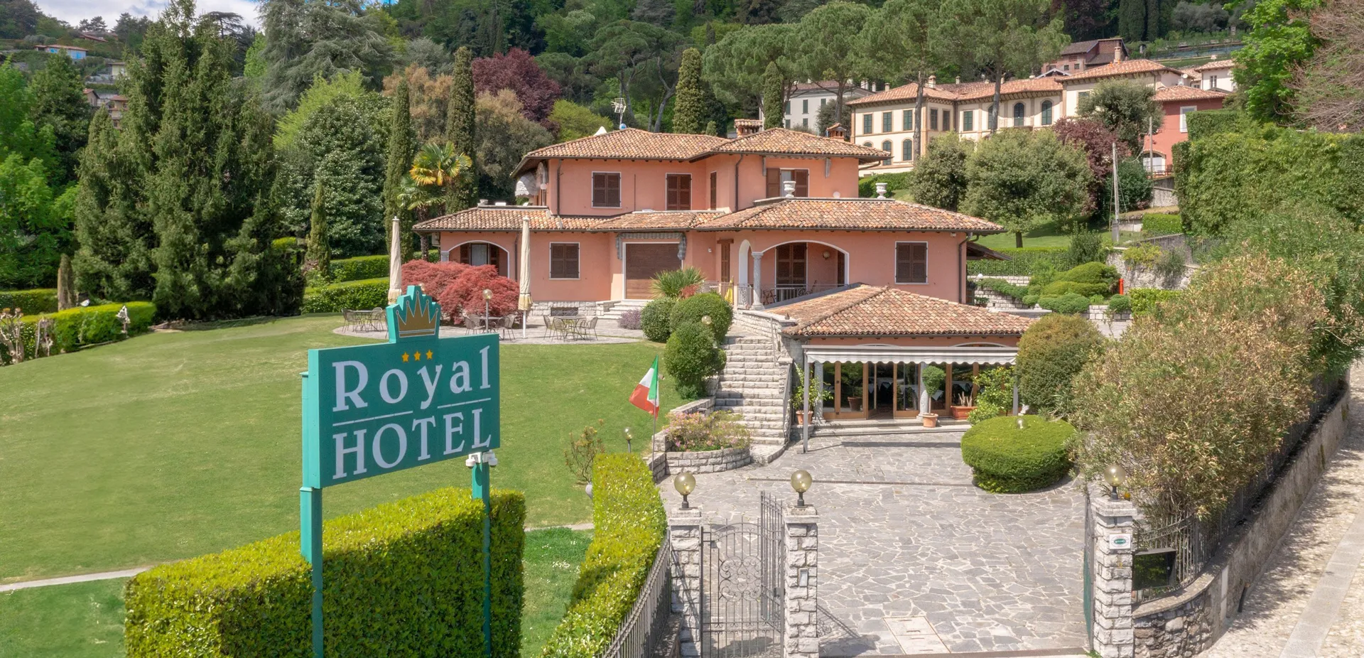 Hotel Royal - Paradise Above Lake Como
