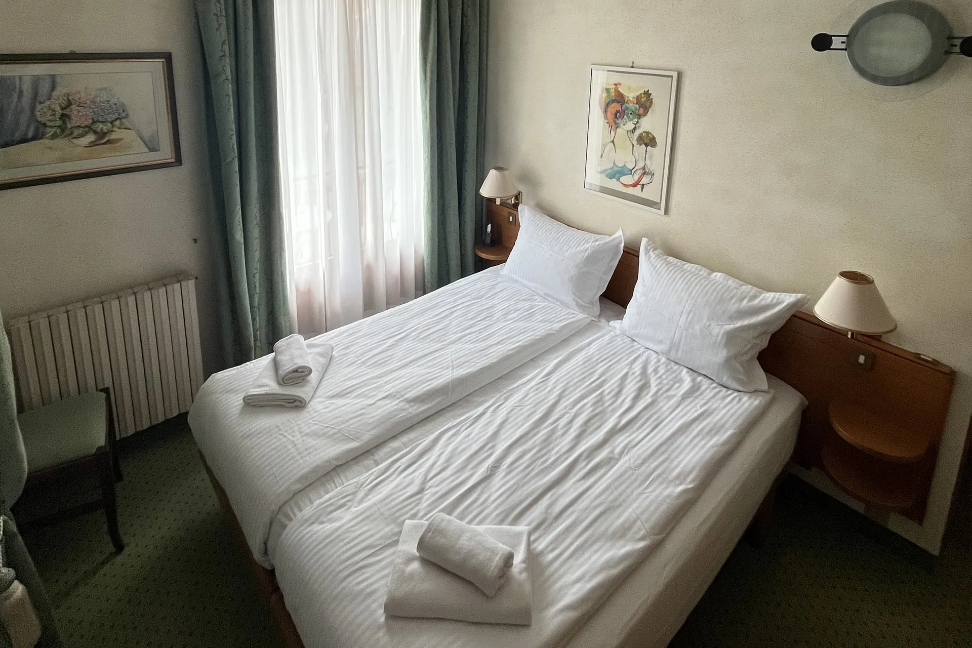 Hotel Royal Standard Double/Twin Rooms image #1